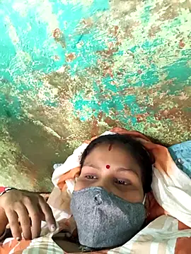 Snapshot of Love-pari077 chatting on September 18, 2025, 4:36 am Love-pari077 online show from September 18, 2025, 4:36 am