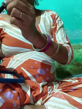 Snapshot of Love-pari077 chatting on September 21, 2025, 4:14 am Love-pari077 online show from September 21, 2025, 4:14 am