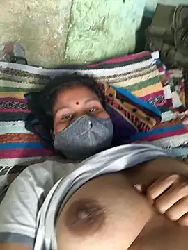 Snapshot of Love-pari077 chatting on September 23, 2025, 1:30 am Love-pari077 online show from September 23, 2025, 1:30 am