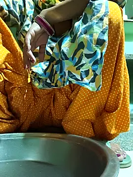 Snapshot of Love-pari077 chatting on October 8, 2025, 1:20 pm Love-pari077 online show from October 8, 2025, 1:20 pm