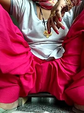 Snapshot of Love-pari077 chatting on October 10, 2025, 12:15 pm Love-pari077 online show from October 10, 2025, 12:15 pm