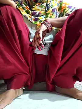 Snapshot of Love-pari077 chatting on October 22, 2025, 12:55 am Love-pari077 online show from October 22, 2025, 12:55 am