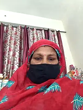 Snapshot of Love-pari077 chatting on April 24, 2026, 4:37 am Love-pari077 online show from April 24, 2026, 4:37 am