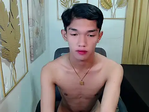 Snapshot of fuckerfriendsxx chatting on February 13, 2026, 8:38 pm fuckerfriendsxx online show from February 13, 2026, 8:38 pm