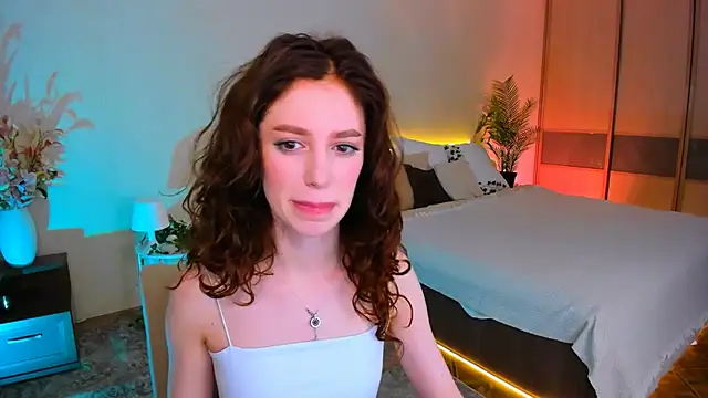 Snapshot of ChristinaConteeree chatting on October 4, 2025, 11:19 am ChristinaConteeree online show from October 4, 2025, 11:19 am