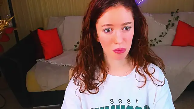 ChristinaConteeree online show from March 8, 2026, 3:10 am