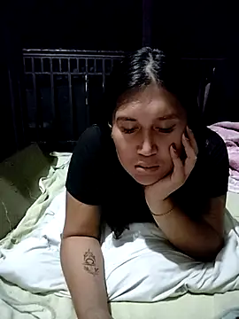 Snapshot of Romantic_Sabrina chatting on November 1, 2025, 3:14 pm Romantic Sabrina online show from November 1, 2025, 3:14 pm