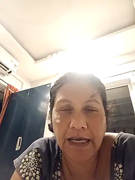 SHUVANI SEXY online show from September 14, 2025, 2:49 pm
