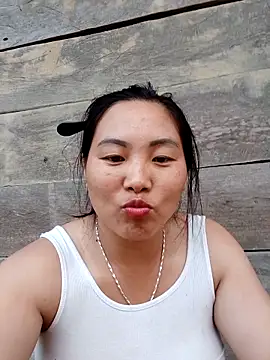 Love-Ly99 online show from September 17, 2025, 11:01 am