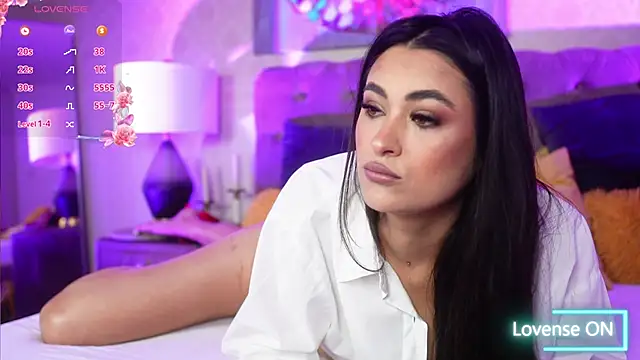 Snapshot of Pretty_Lia_ chatting on September 30, 2025, 4:06 am Pretty Lia  online show from September 30, 2025, 4:06 am