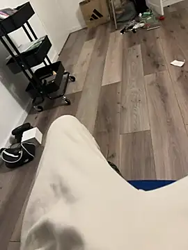 Frankieyyy1 online show from March 24, 2026, 6:24 pm