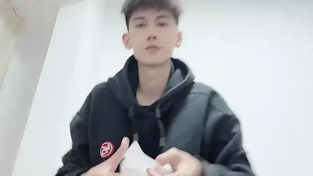 Snapshot of xiaojie2563 chatting on October 24, 2025, 12:23 pm xiaojie2563 online show from October 24, 2025, 12:23 pm