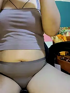 Bee sweet online show from October 27, 2025, 3:38 pm