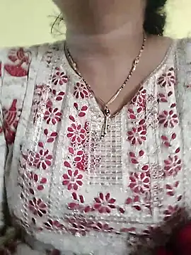 Snapshot of Monika_Telugu_Girl chatting on October 17, 2025, 3:42 am Monika Telugu Girl online show from October 17, 2025, 3:42 am