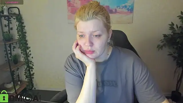 Snapshot of Michele_Greenn chatting on June 30, 2026, 1:17 am Michele Greenn online show from June 30, 2026, 1:17 am