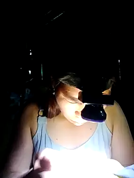 Snapshot of cicnci chatting on October 22, 2025, 11:04 pm cicnci online show from October 22, 2025, 11:04 pm