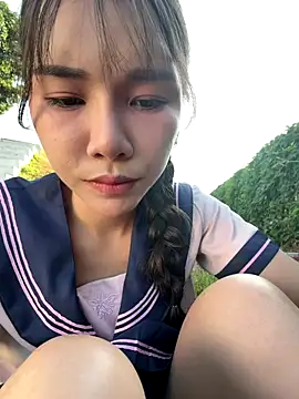 Snapshot of Adora188 chatting on November 8, 2025, 8:25 am Adora188 online show from November 8, 2025, 8:25 am