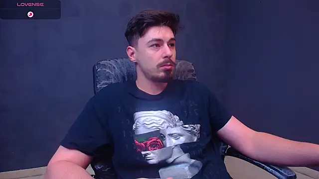 EnzoRace online show from January 7, 2026, 5:54 am