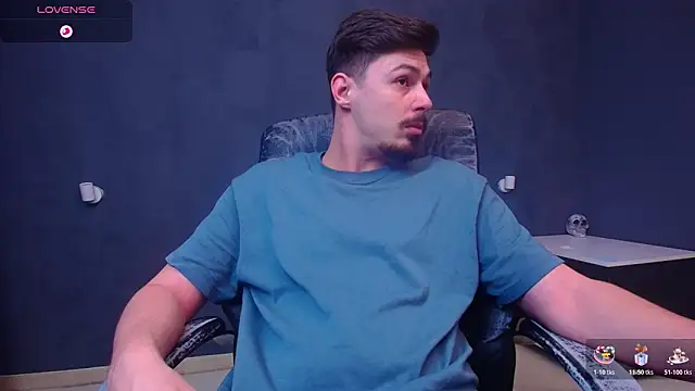 EnzoRace online show from January 14, 2026, 5:46 am