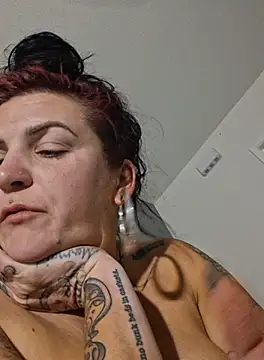 gypsyriot online show from September 22, 2025, 8:27 am