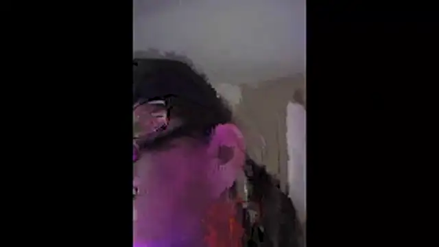 SparklesB1tch online show from March 31, 2026, 11:43 am