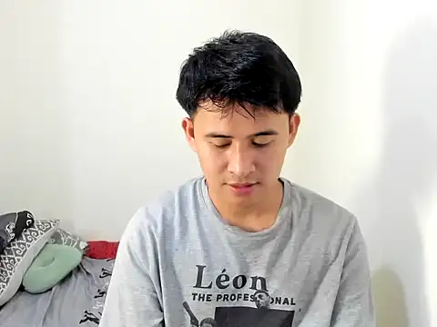 Adim-pinoy146 online show from July 9, 2026, 12:42 pm