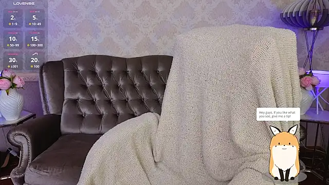 Snapshot of Clumsy_Nana chatting on October 17, 2025, 6:43 pm Clumsy Nana online show from October 17, 2025, 6:43 pm