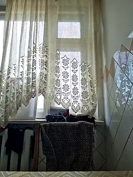 Snapshot of Xseniy chatting on October 23, 2025, 8:13 am Xseniy online show from October 23, 2025, 8:13 am