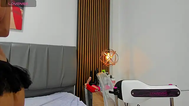 iisabella noa online show from July 29, 2026, 4:38 pm