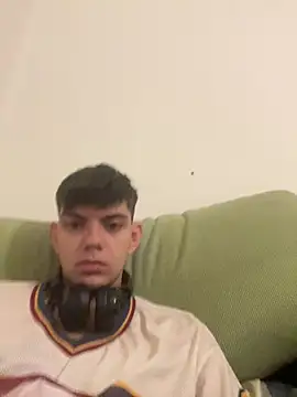 Cos minn online show from December 16, 2025, 3:28 pm