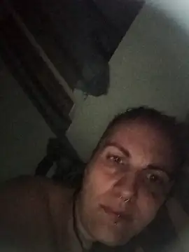 est 82 online show from September 20, 2025, 9:27 pm