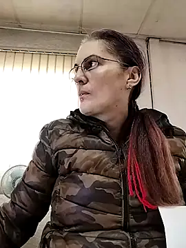 est 82 online show from October 16, 2025, 7:42 am