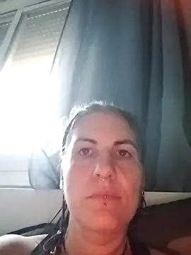 est 82 online show from October 31, 2025, 4:30 pm