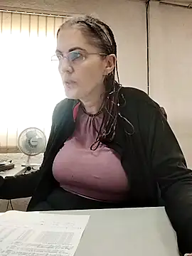 est 82 online show from November 4, 2025, 8:46 am