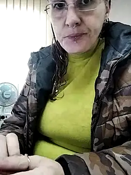 est 82 online show from November 5, 2025, 7:41 am