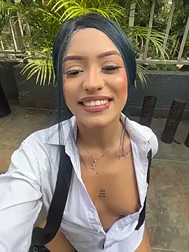 Snapshot of MystiqueXXX chatting on March 4, 2026, 1:06 pm MystiqueXXX online show from March 4, 2026, 1:06 pm