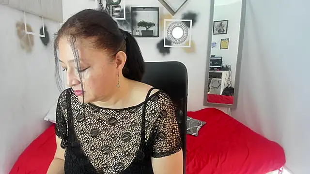Snapshot of tatiana_sofiaa chatting on September 23, 2025, 1:25 pm tatiana sofiaa online show from September 23, 2025, 1:25 pm