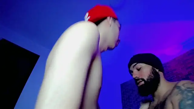 Michael twink  online show from October 20, 2025, 3:40 am