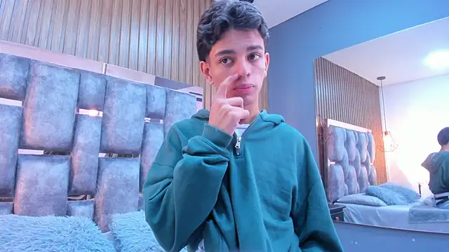 owen  johnson online show from March 23, 2026, 11:47 am