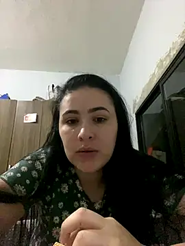 Snapshot of IvettSt_ chatting on January 8, 2026, 3:31 am IvettSt online show from January 8, 2026, 3:31 am