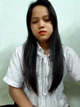 Snapshot of BabySweet-18 chatting on May 14, 2026, 7:04 am BabySweet-18 online show from May 14, 2026, 7:04 am