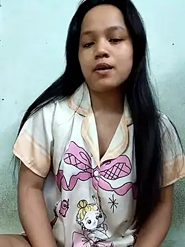 Snapshot of BabySweet-18 chatting on June 13, 2026, 7:28 am BabySweet-18 online show from June 13, 2026, 7:28 am