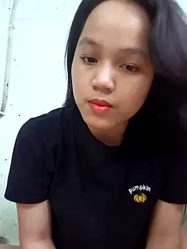 Snapshot of BabySweet-18 chatting on June 20, 2026, 7:33 am BabySweet-18 online show from June 20, 2026, 7:33 am