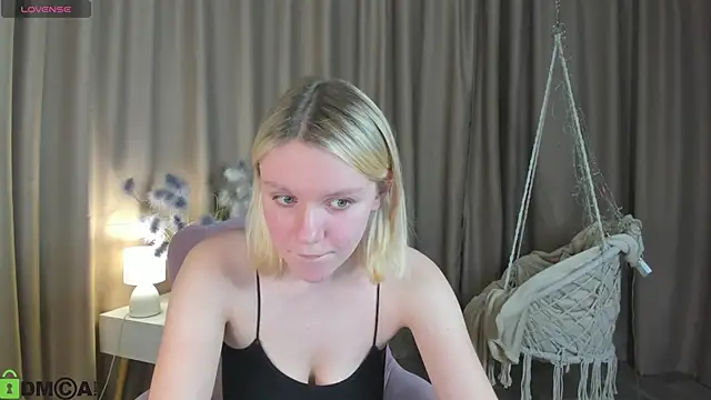 Casey Miller online show from October 17, 2025, 4:42 pm