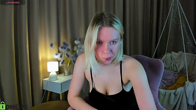 Casey Miller online show from October 21, 2025, 1:17 am