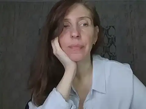 Snapshot of CandiCole chatting on October 20, 2025, 2:23 am CandiCole online show from October 20, 2025, 2:23 am