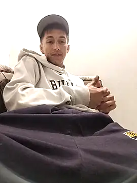 Carlos11123 online show from October 10, 2025, 11:26 pm