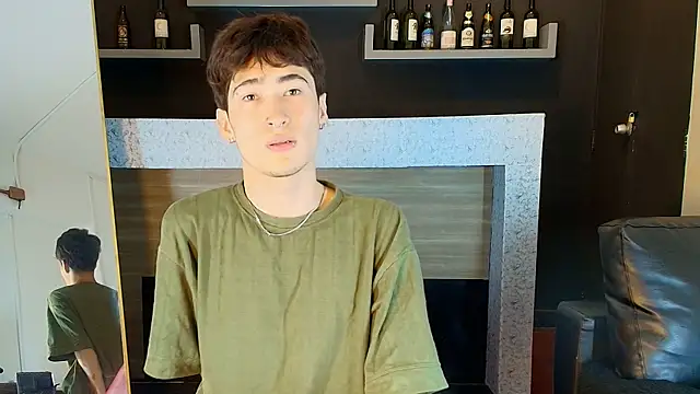  DantFox  online show from November 11, 2025, 8:42 pm