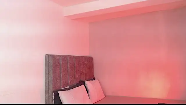 Eevil boys 77 online show from February 8, 2026, 3:37 pm