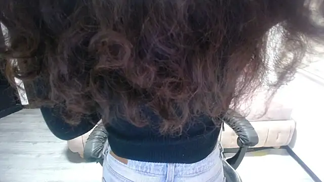 Snapshot of Velvet_Moon_V chatting on October 11, 2025, 1:09 pm Velvet Moon V online show from October 11, 2025, 1:09 pm